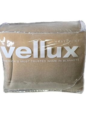 Westpoint Vellux Original Blanket Full/Queen 90"x 90" Tan Nylon Insulating Base